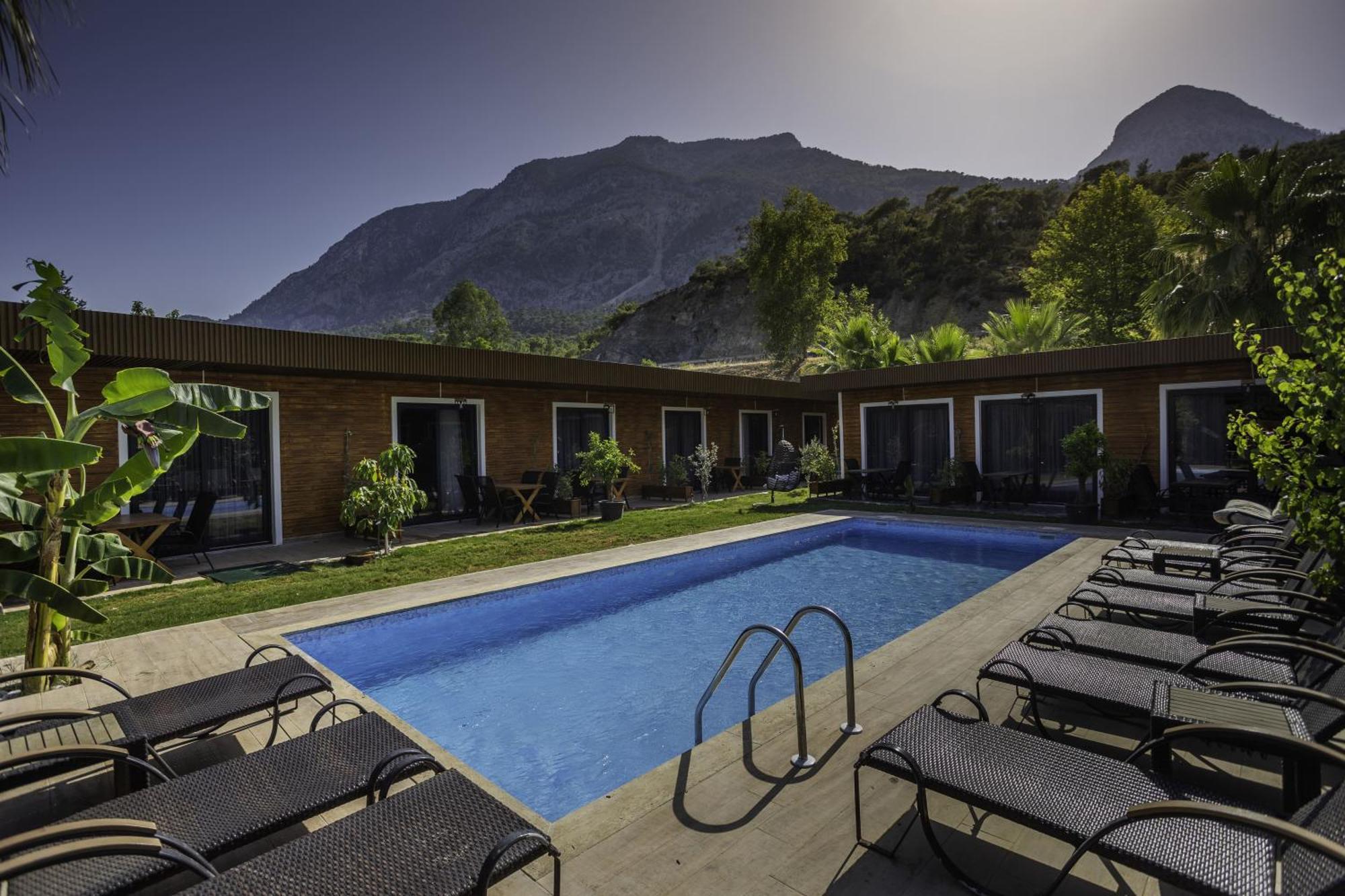 Terra Garden Hotel كمر المظهر الخارجي الصورة
