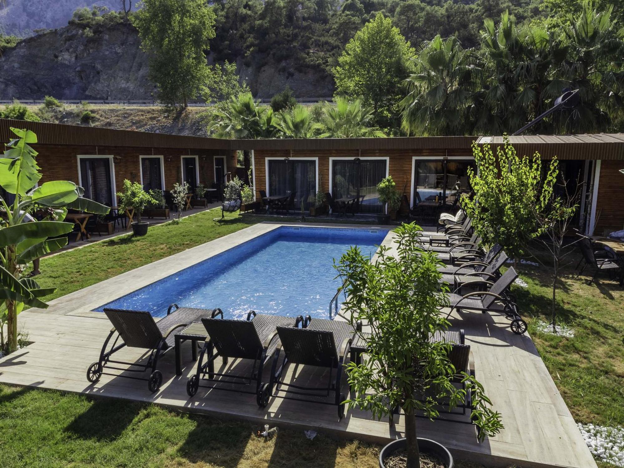 Terra Garden Hotel كمر المظهر الخارجي الصورة